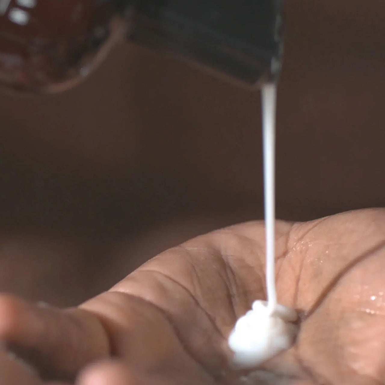 American Crew Daily Deep Moisturising Shampoo 1L