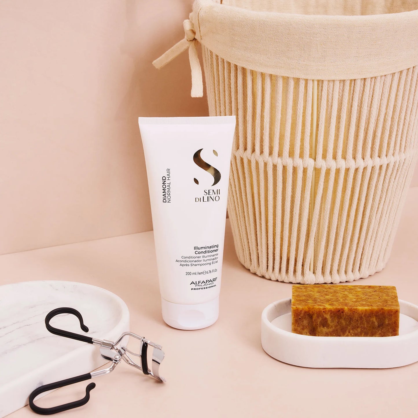Alfaparf Milano Semi Di Lino Diamond Illuminating Conditioner 200ML